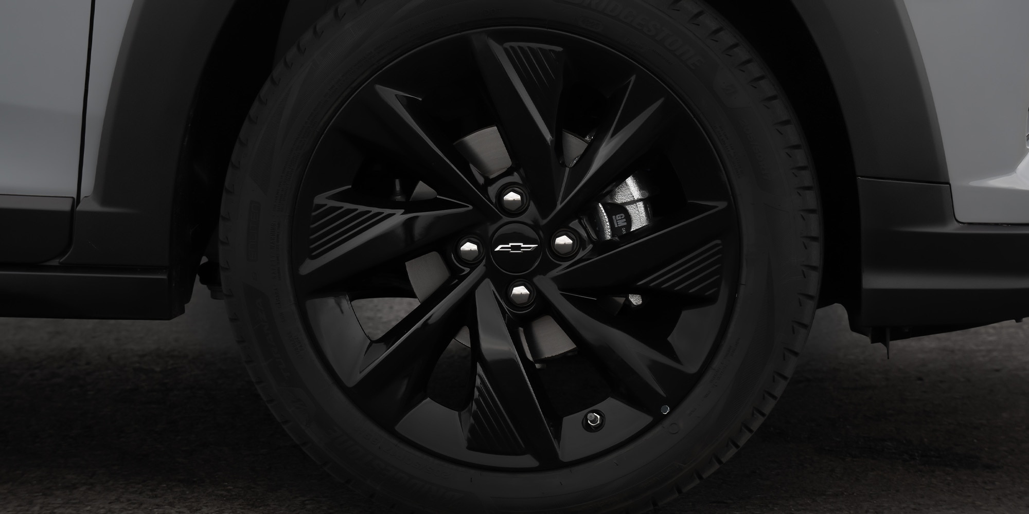 Chevrolet Sonic: llantas de aleacion